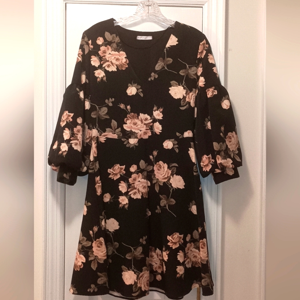 Motivi Brand Black Floral  dress size 4